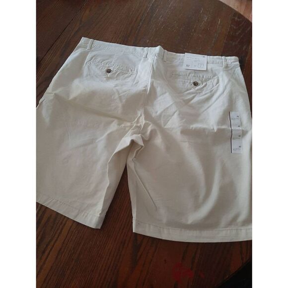 New Mens Size 42 Goodfellow Light Cream Linden Shorts 10.5" Inseam Bermuda Chino - Picture 4 of 5